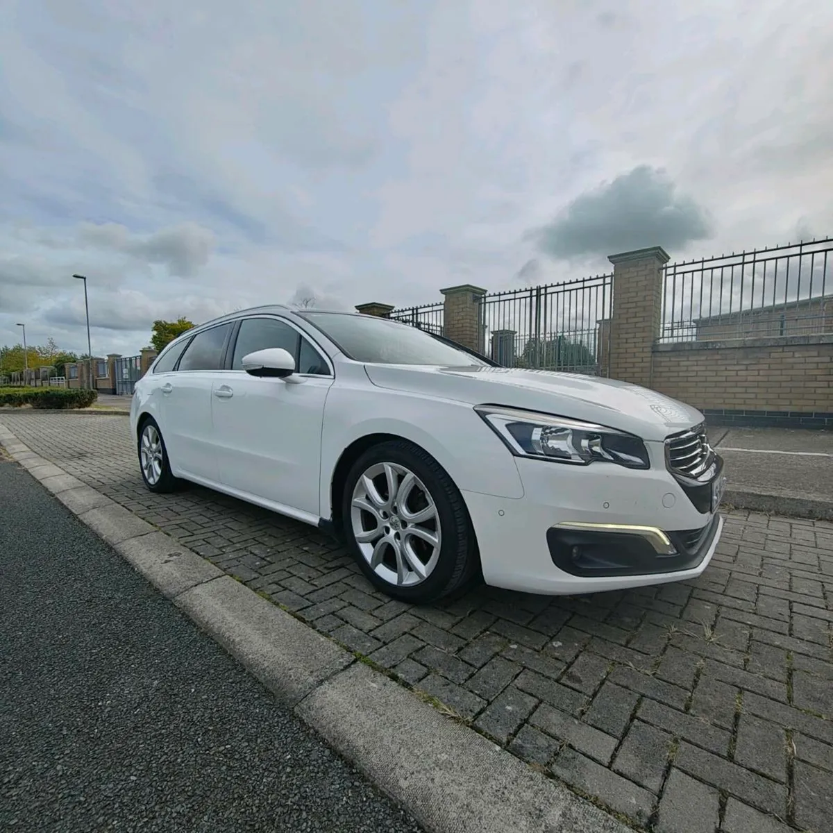 Peugeot 508 2016 2.0 hdi sw estate - Image 3