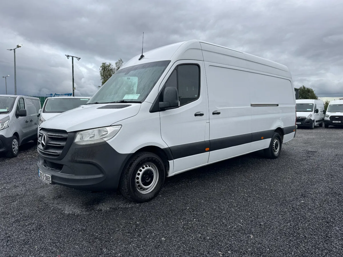 MERCEDES SPRINTER INCLUDES VAT - Image 2
