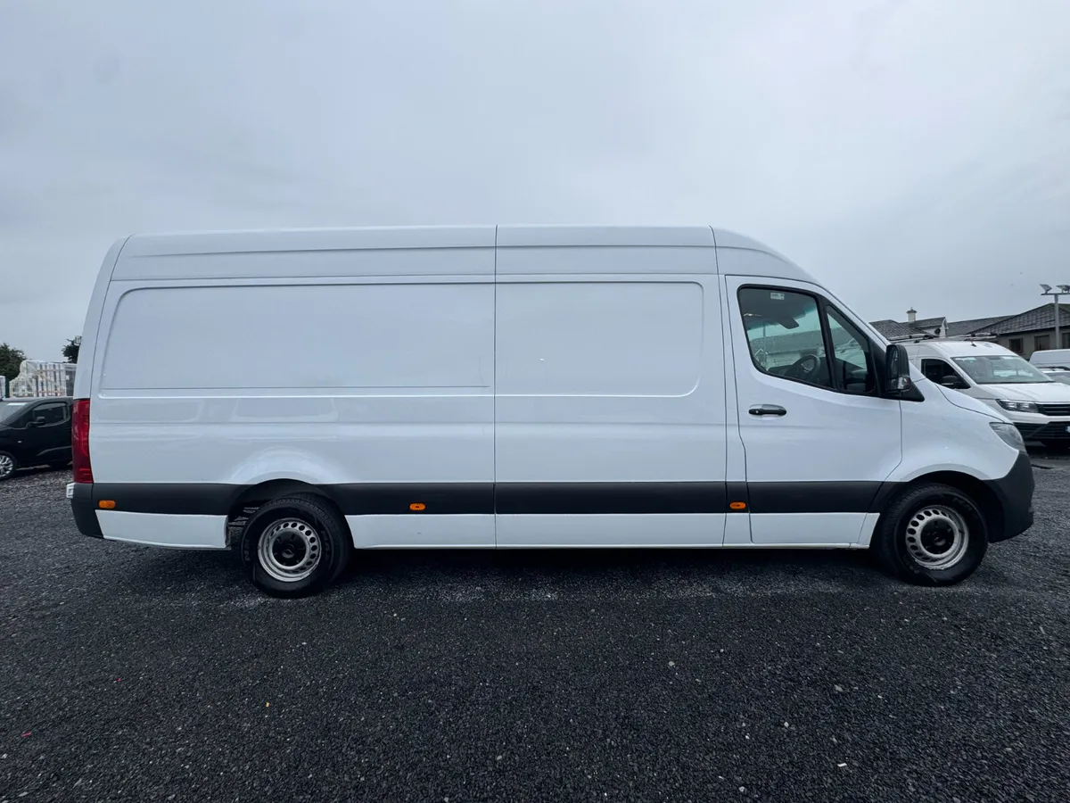 MERCEDES SPRINTER INCLUDES VAT - Image 4