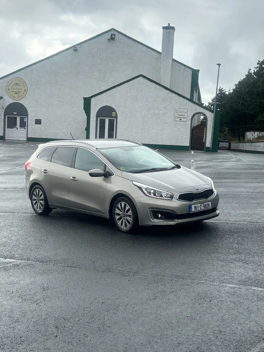 Kia Ceed - Image 2