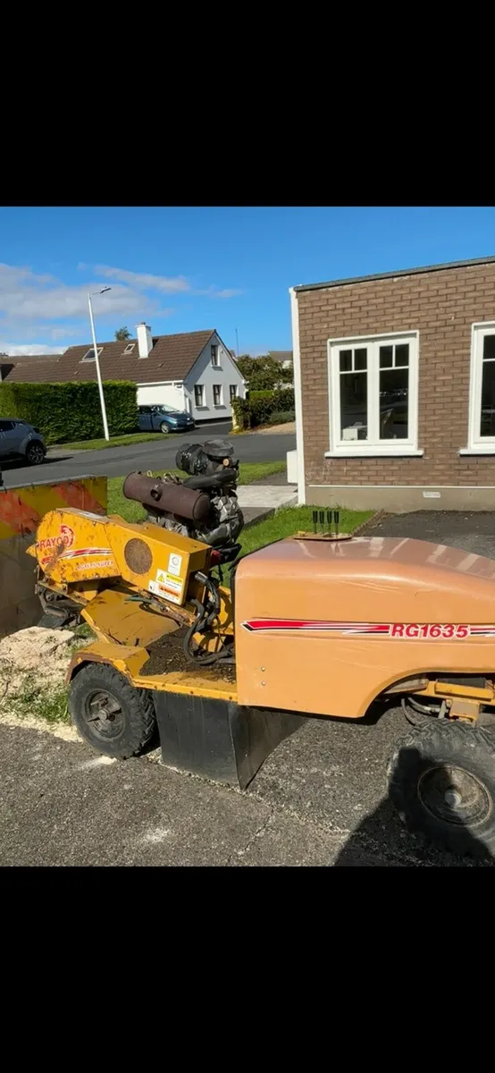 Rayco stump grinder - Image 1