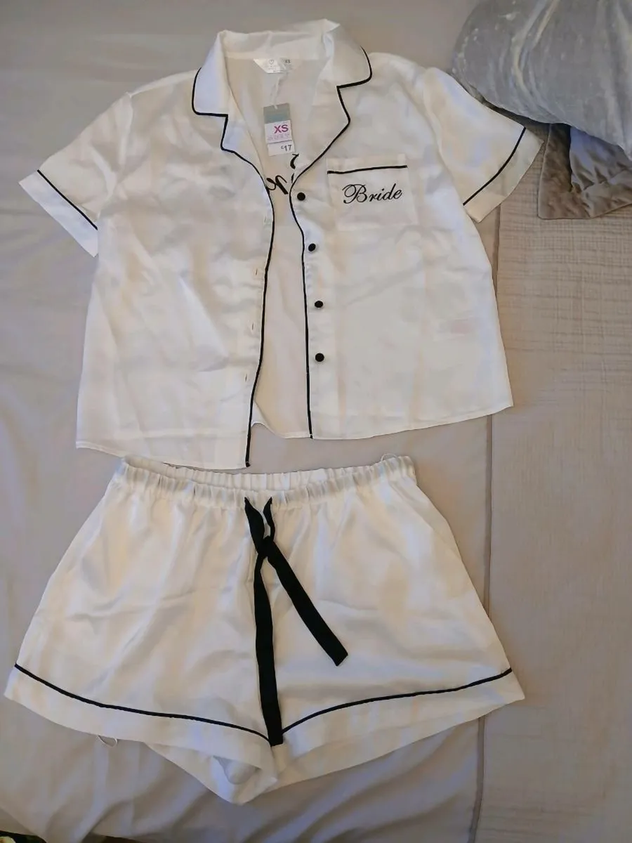 Wedding bride pyjamas - Image 3