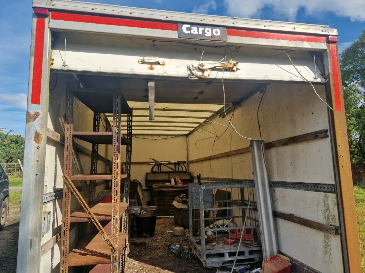 Free to take away 20ft truck body/ container - Image 2