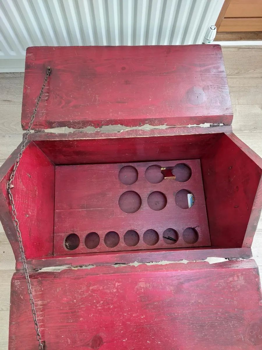 Antique furniture - Image 2