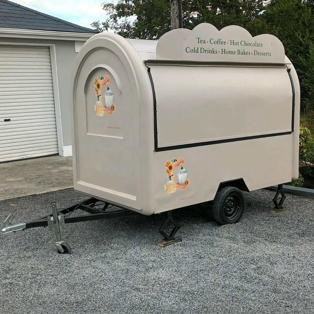 Catering trailer - Image 2