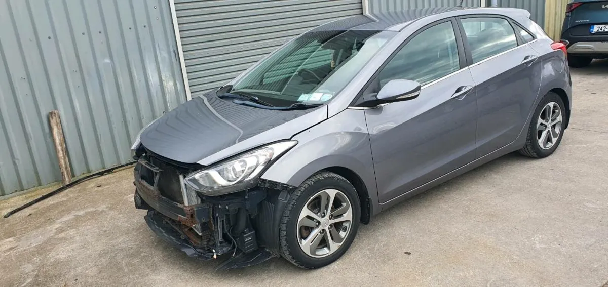 151 HYUNDAI I30 DIESEL - Image 3