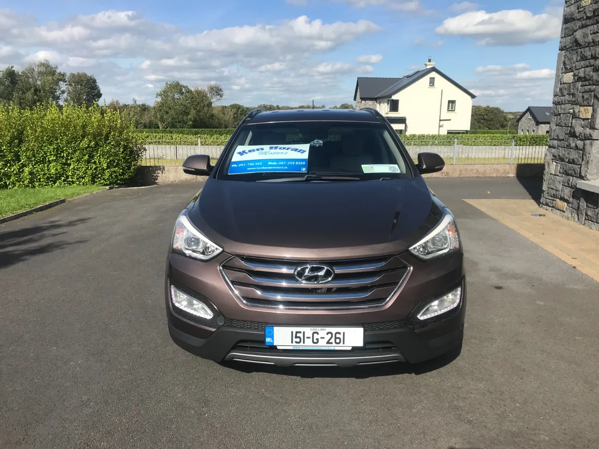 Hyundai Santa Fe 4X4 2.2 DSL 7 SEAT 2015 - Image 2