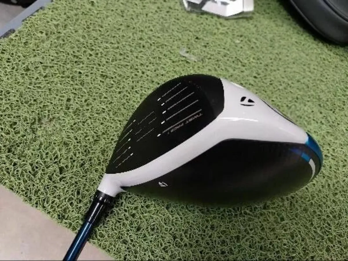 Taylormade sim 2 max - Image 2