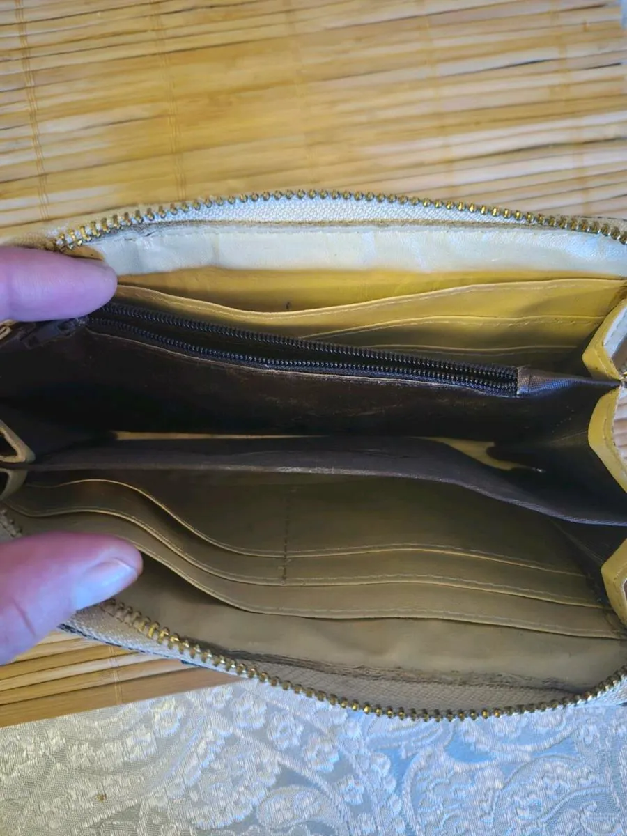 Gucci wallet - Image 4