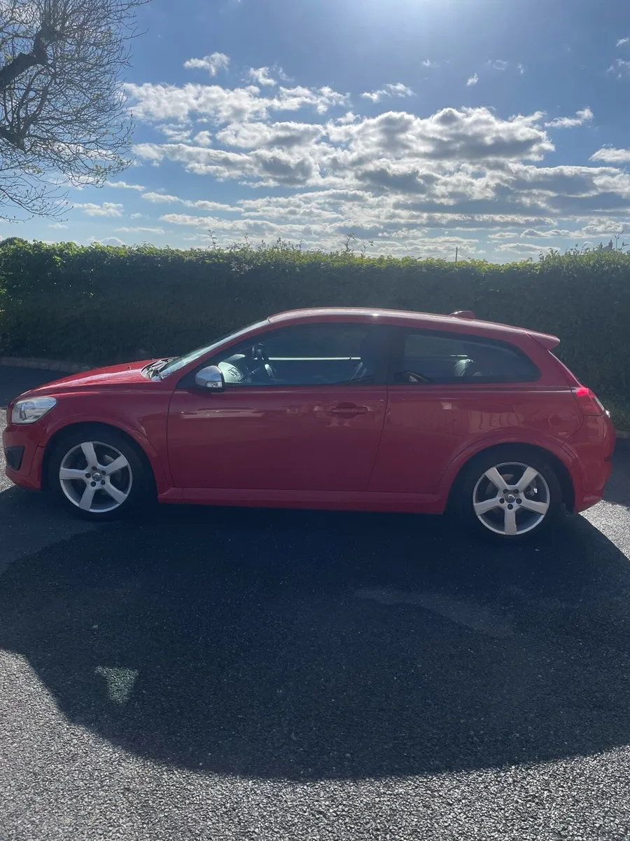 Volvo C30 - Image 2