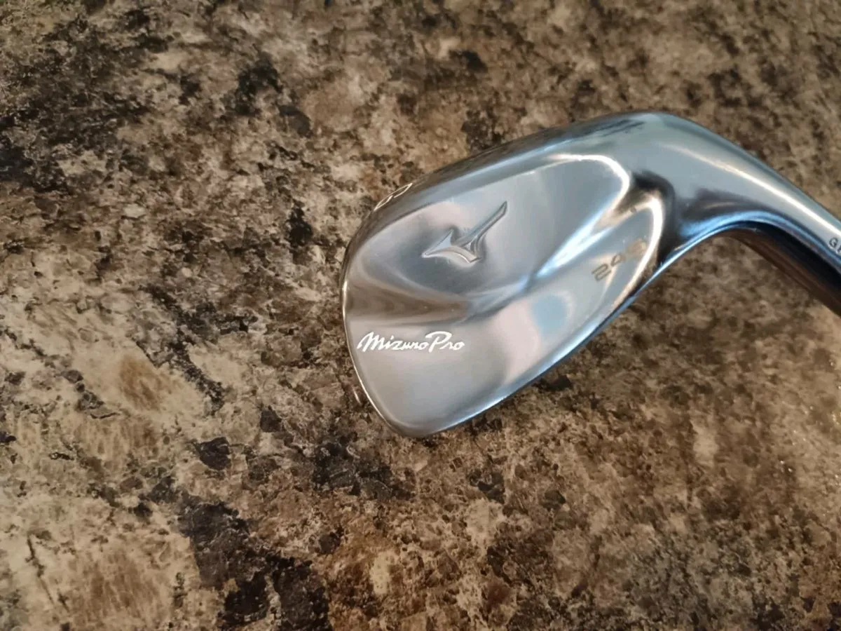Mizuno Pro 245 Gap Wedge. Immaculate - Image 2