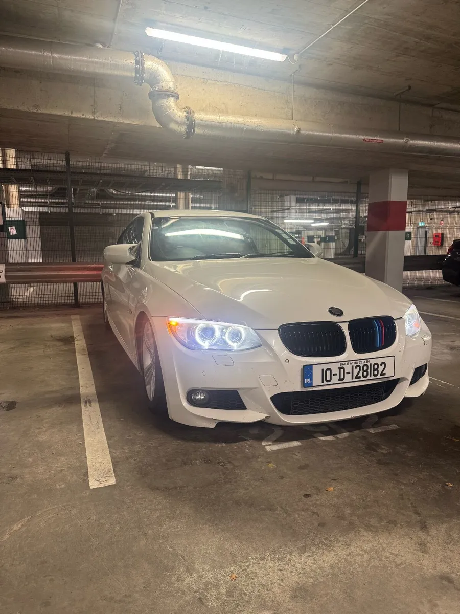 BMW 3-Series 2010 - Image 1