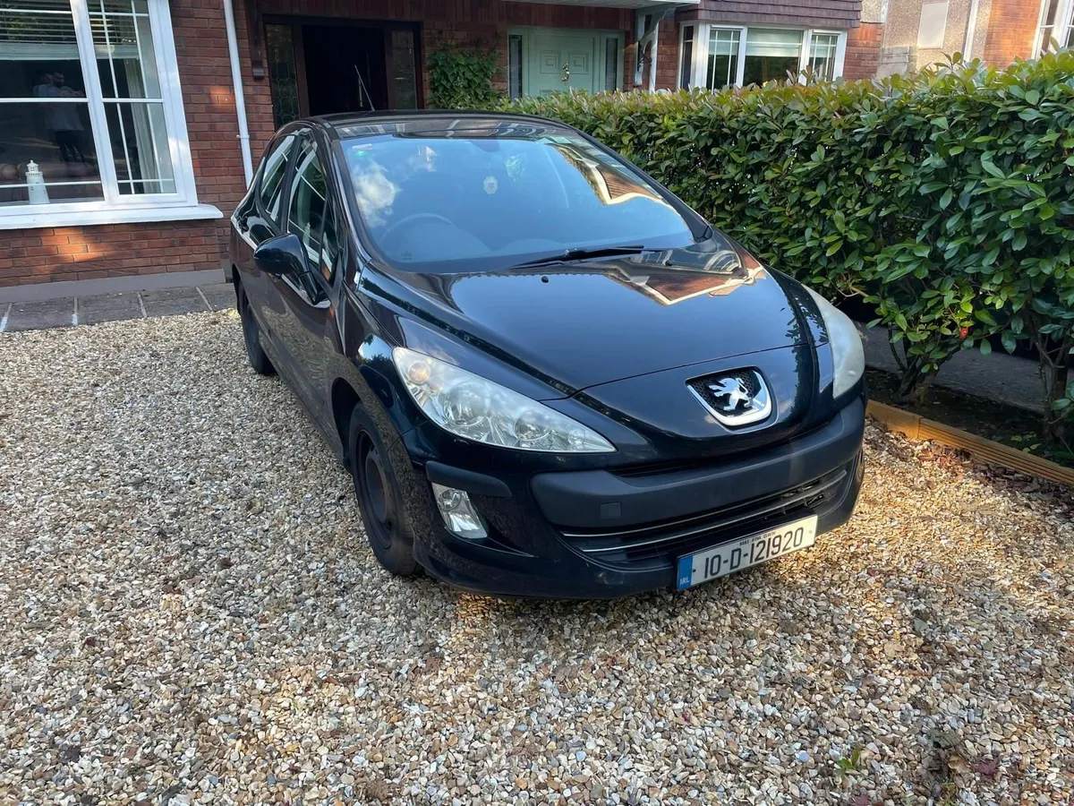Peugeot 308 2010 - Image 1