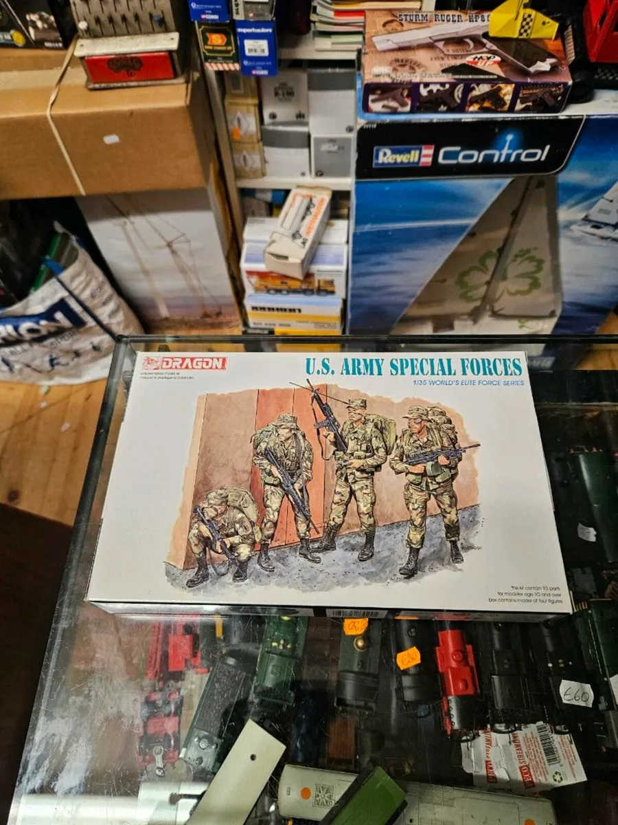 Airfix Dragon US Army Special Forces - Image 1