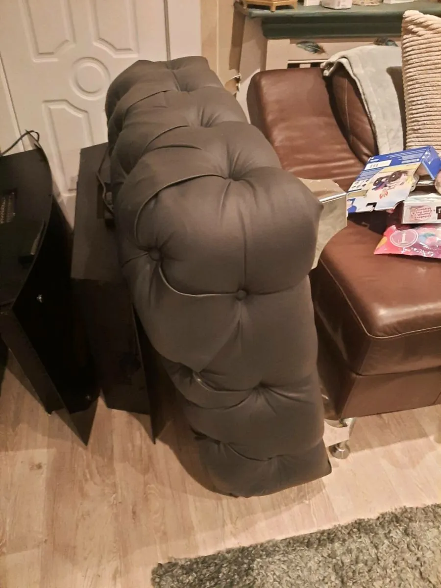Footstools - Image 2