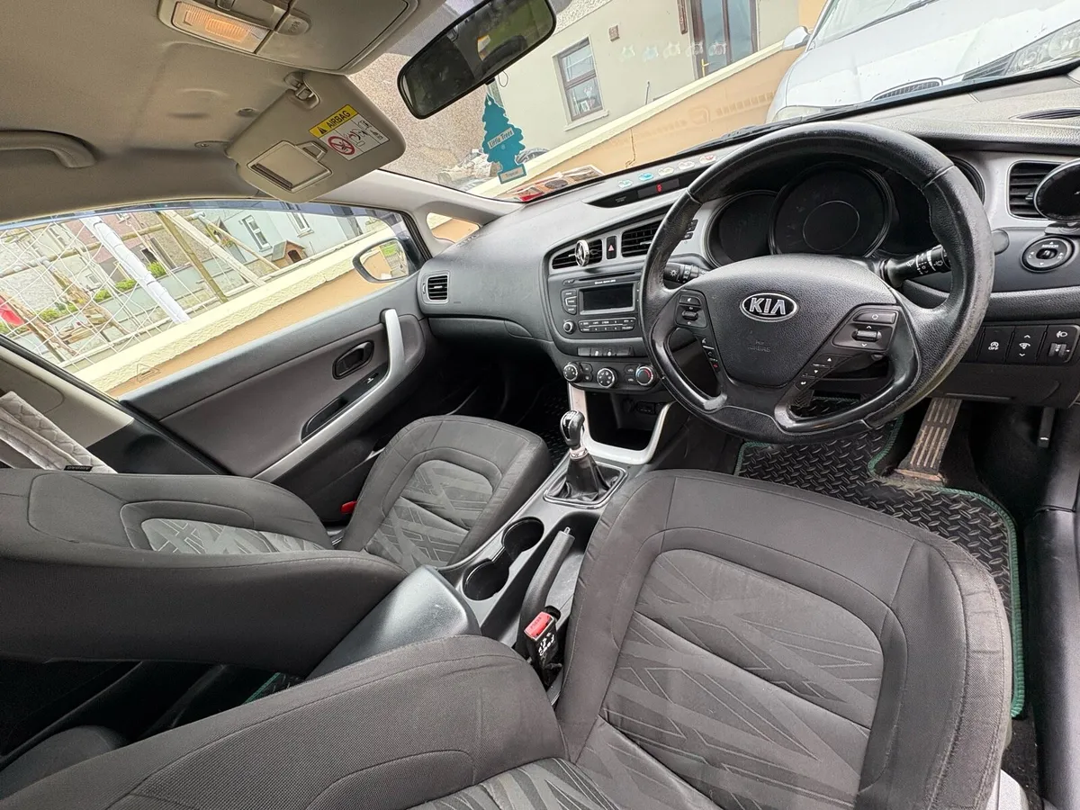 142 Kia Ceed - Image 3