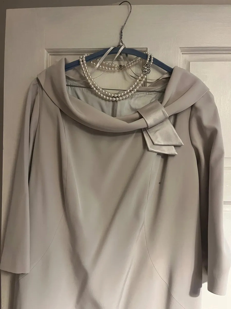 Mother of the Bride dress - Image 4