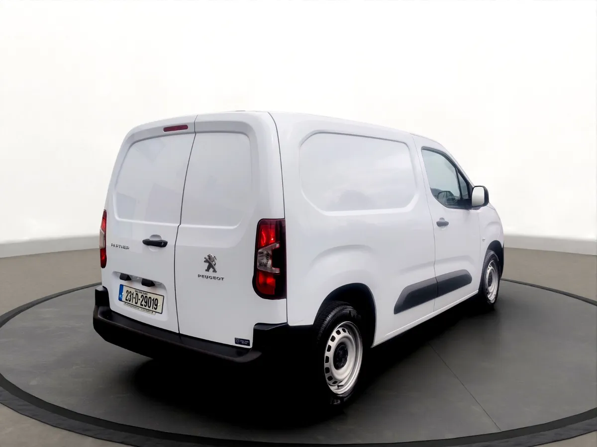 Peugeot Partner 100bhp  Professional - Image 2