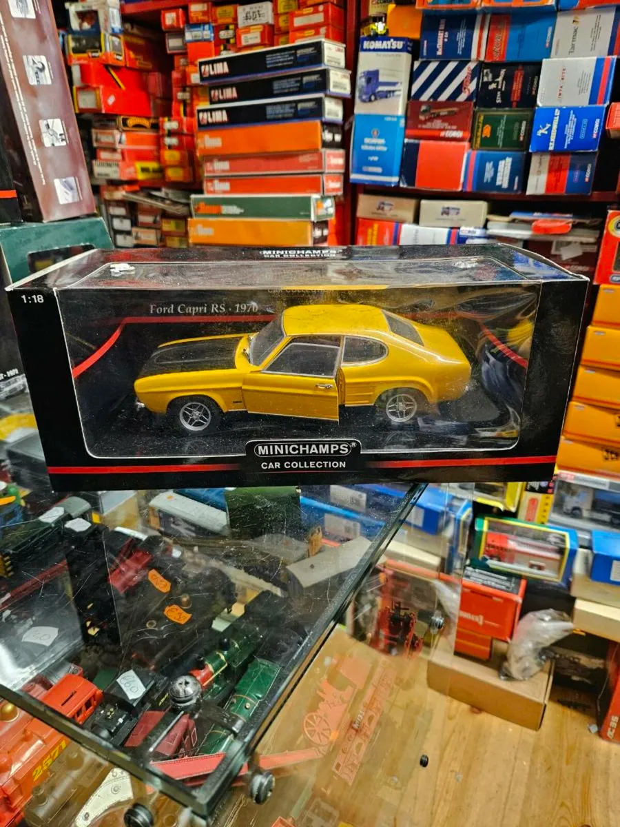 Corgi Minichamps Ford Capri RS 1970 1.18 - Image 1
