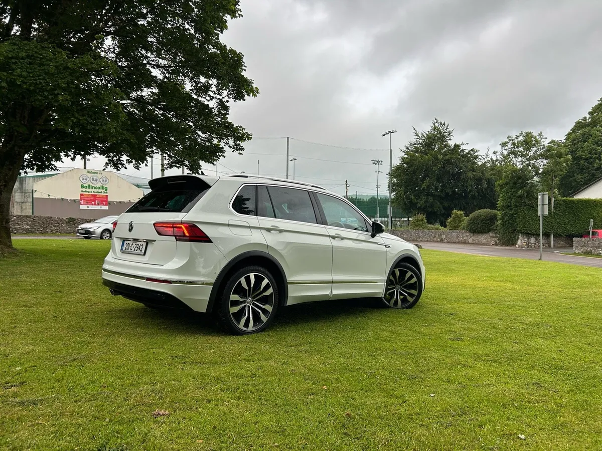 Volkswagen Tiguan R line - Image 1
