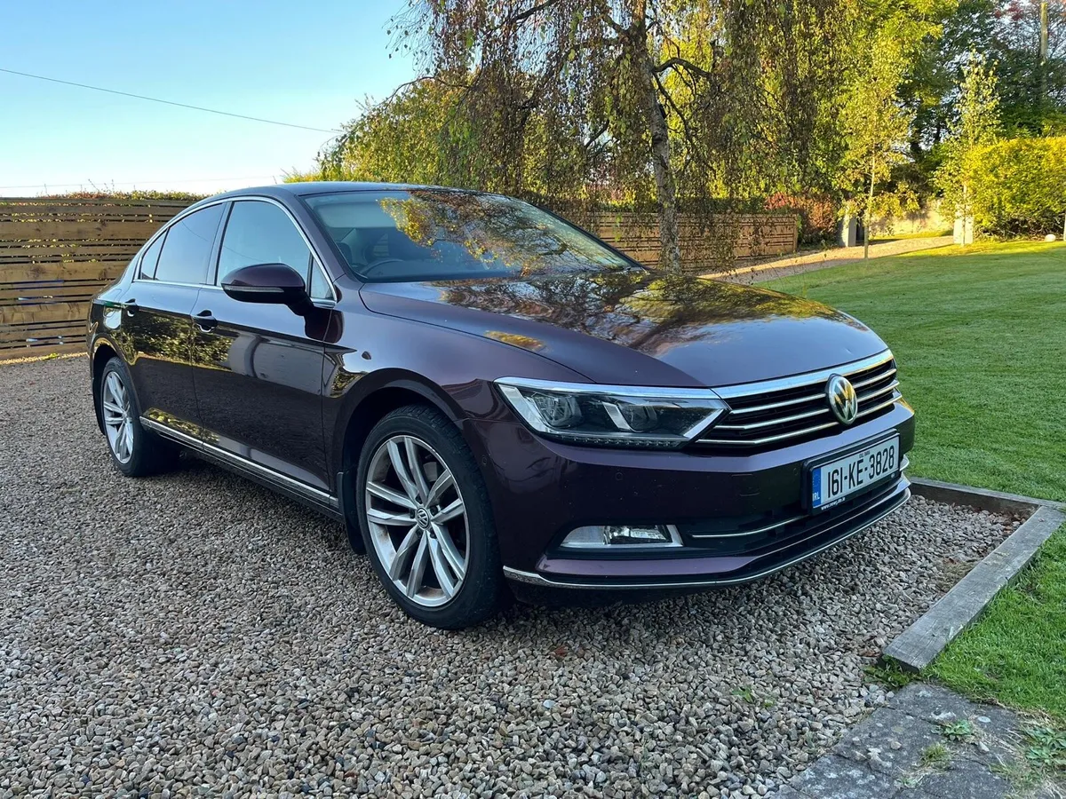 2016 Passat Highline - Image 1