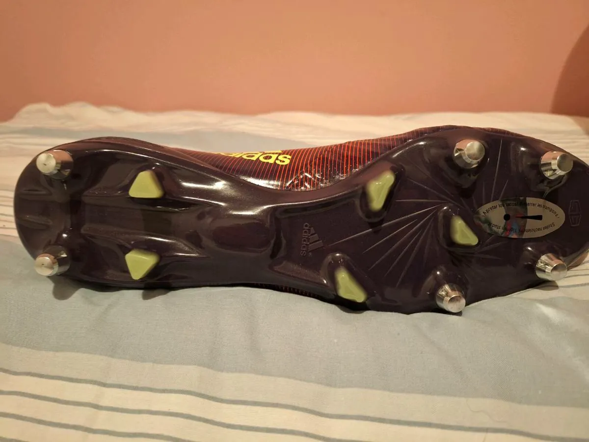 Adidas Predator Football boots - top tier model - Image 2