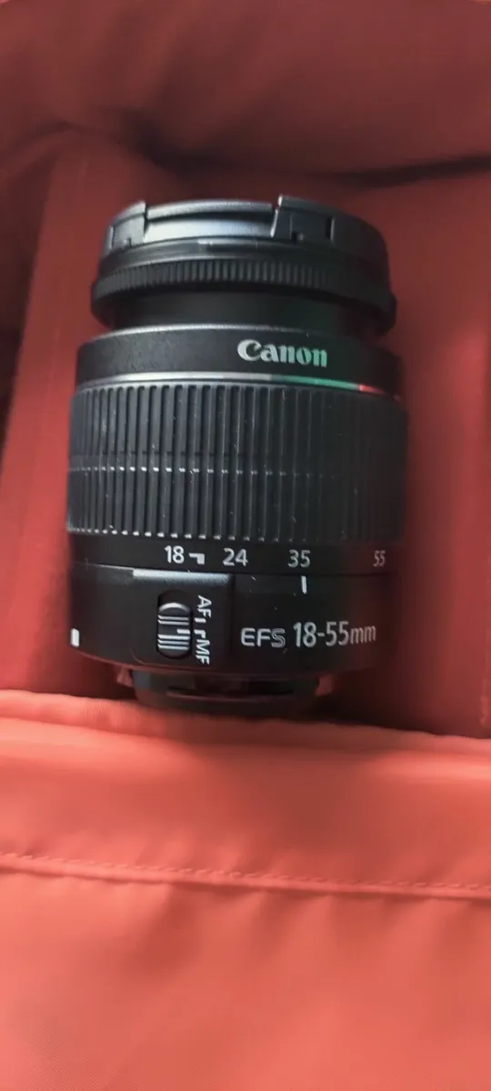 Canon eos 1300 - Image 3
