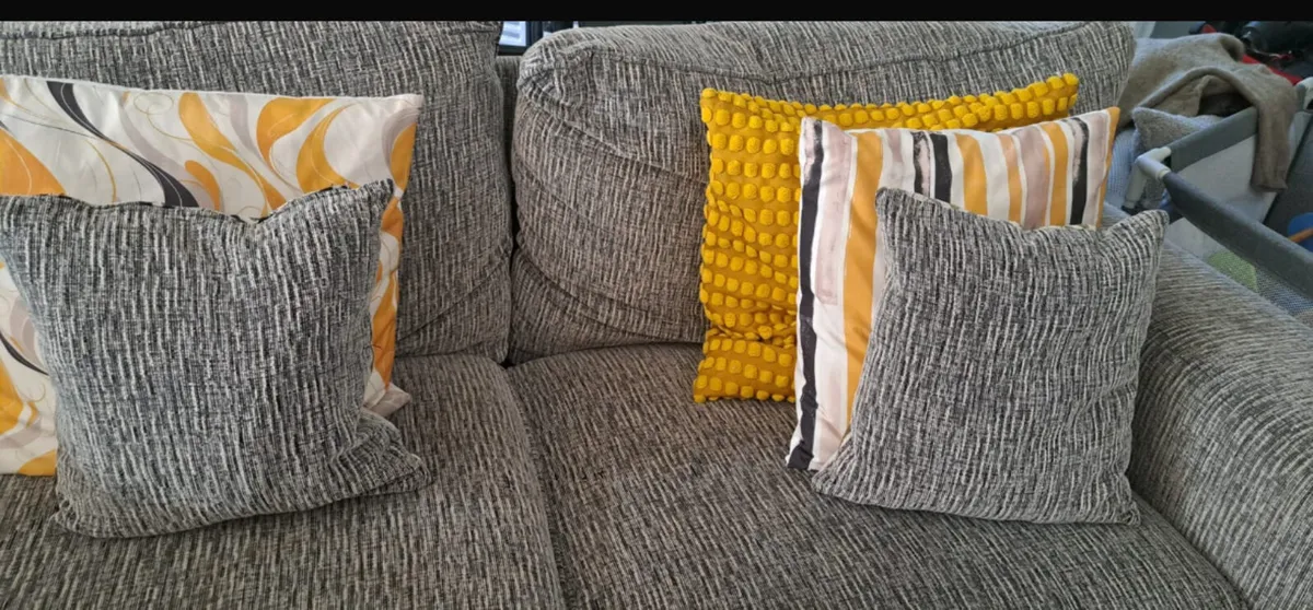 L shape sofa - Image 3