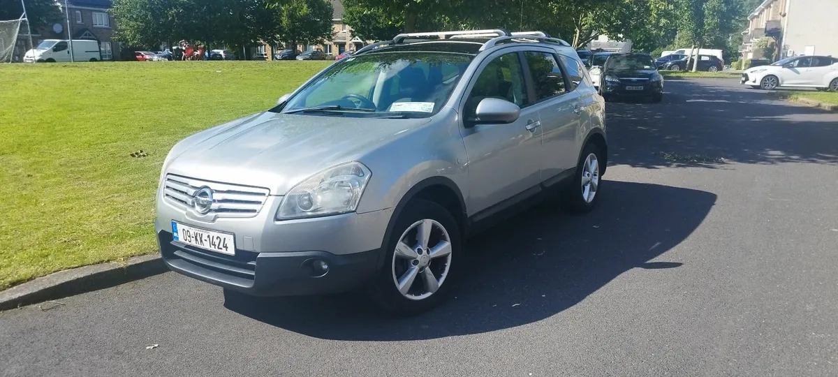 Nissan Qashqai+2 2009 - Image 2