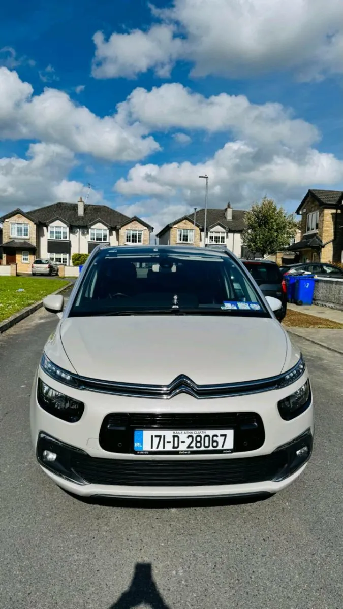 C4 Spacetourer High Spec LOW MILEAGE - Image 1