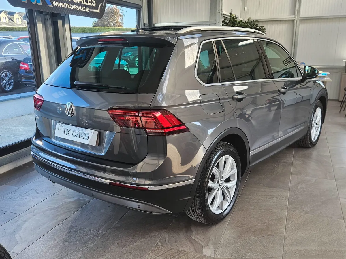 19 VOLKSWAGEN TIGUAN HIGHLINE - Image 3
