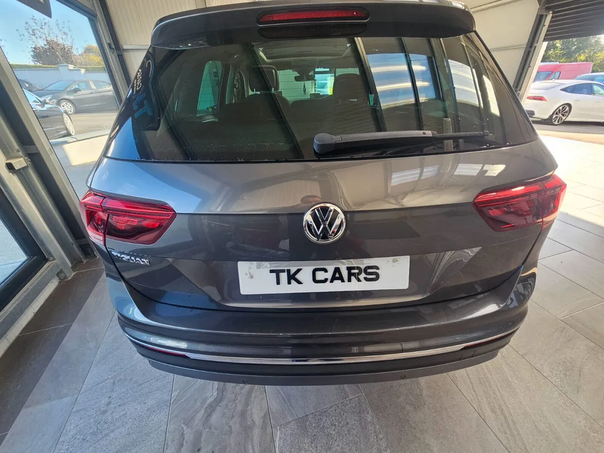 19 VOLKSWAGEN TIGUAN HIGHLINE - Image 4