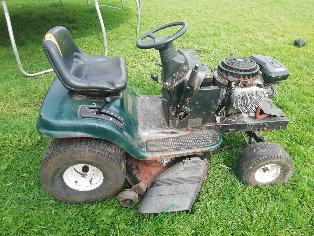 Tractor lawnmower - Image 4