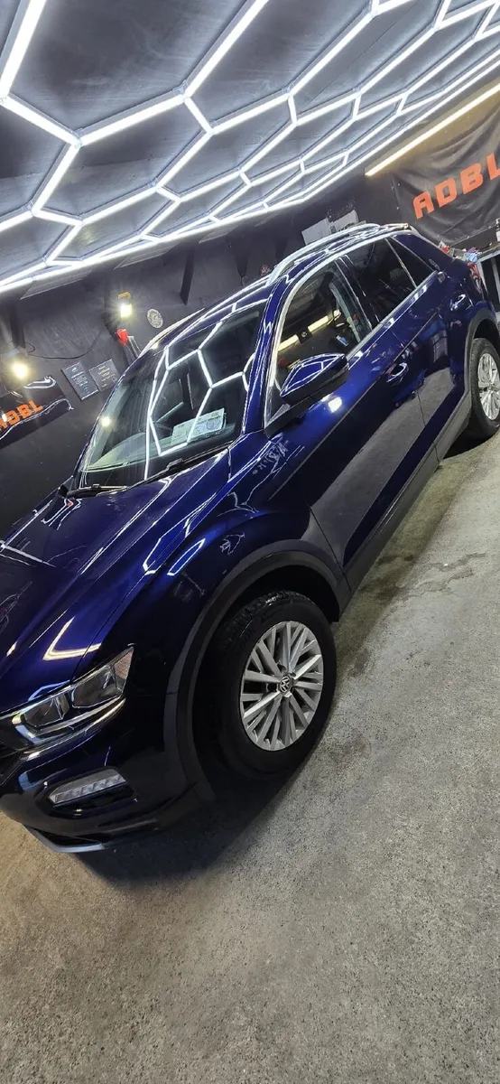 Volkswagen T-Roc 2019 - Image 3