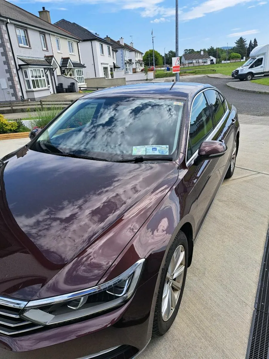 2016 Volkswagen Passat Highline BE Luxury Trim - Image 1