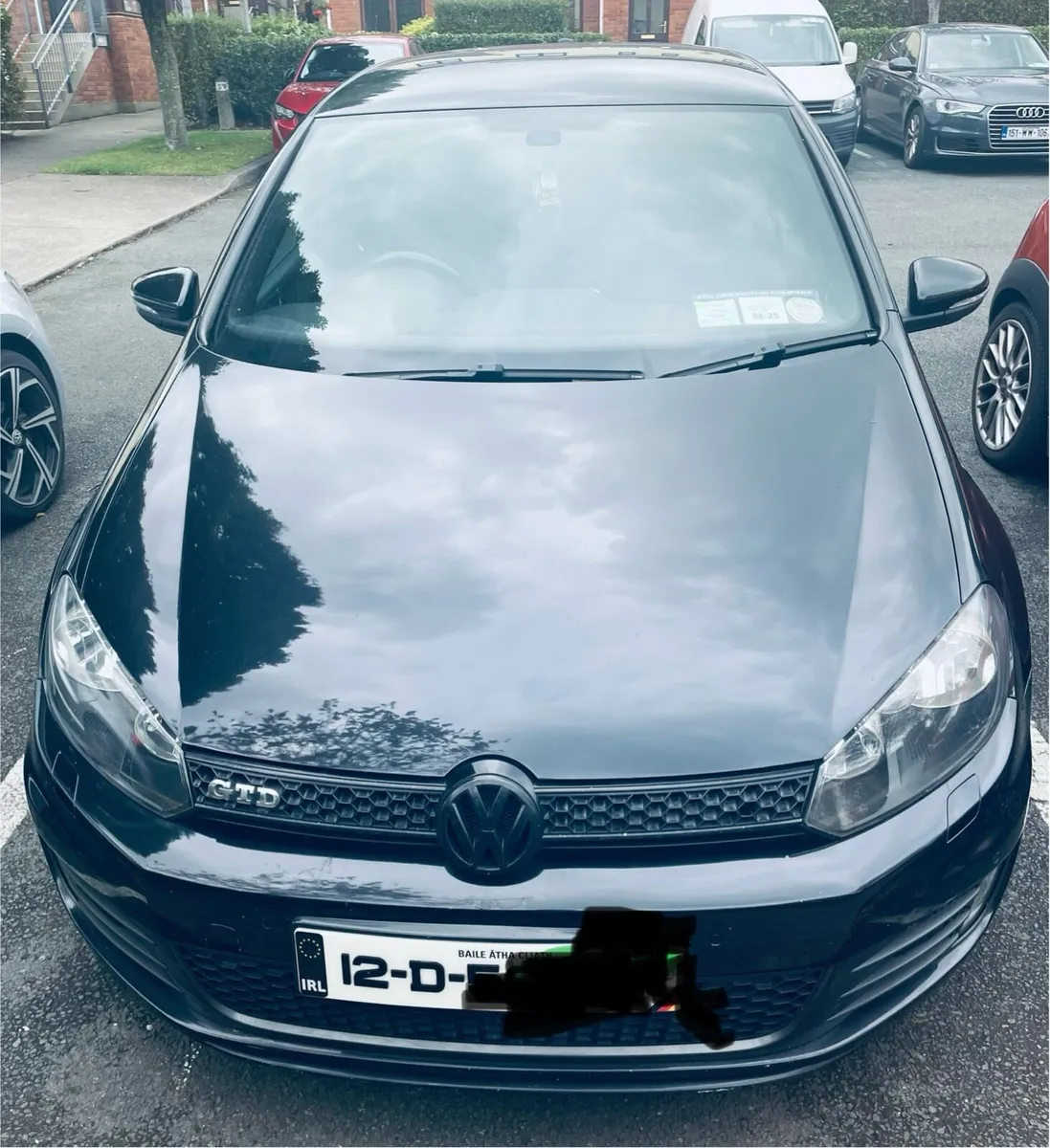VW GOLF GTD BLACK AUTOMATIC - Image 2