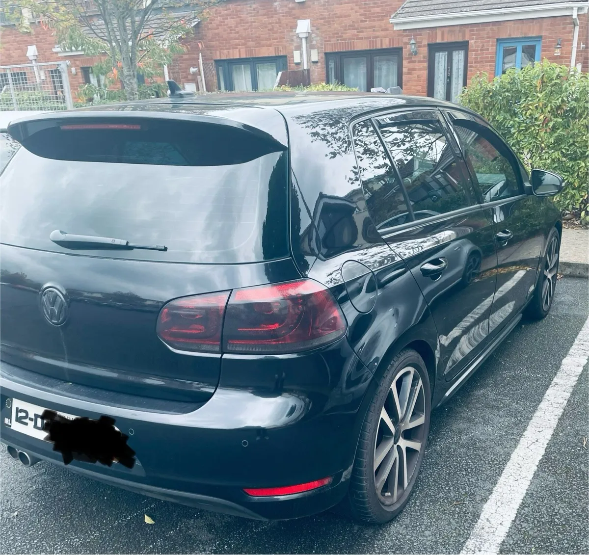 VW GOLF GTD BLACK AUTOMATIC - Image 1