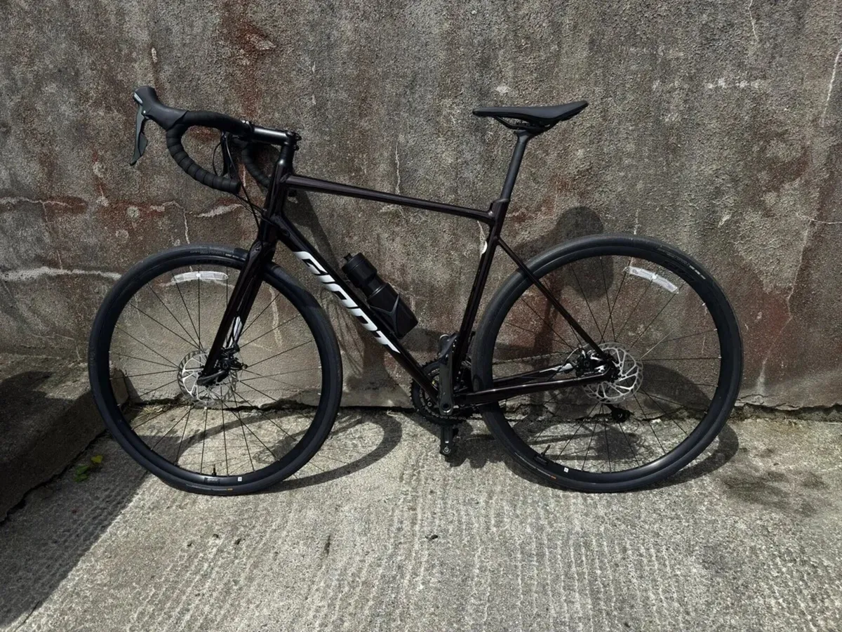 Giant Contend AR 2 - Image 1