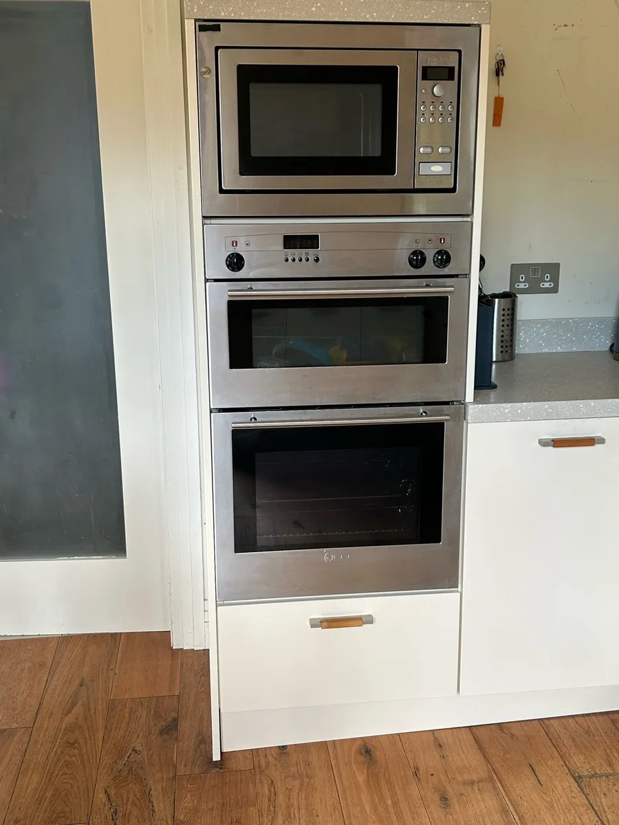 Kube Kitchen with Neff appliances - Image 3