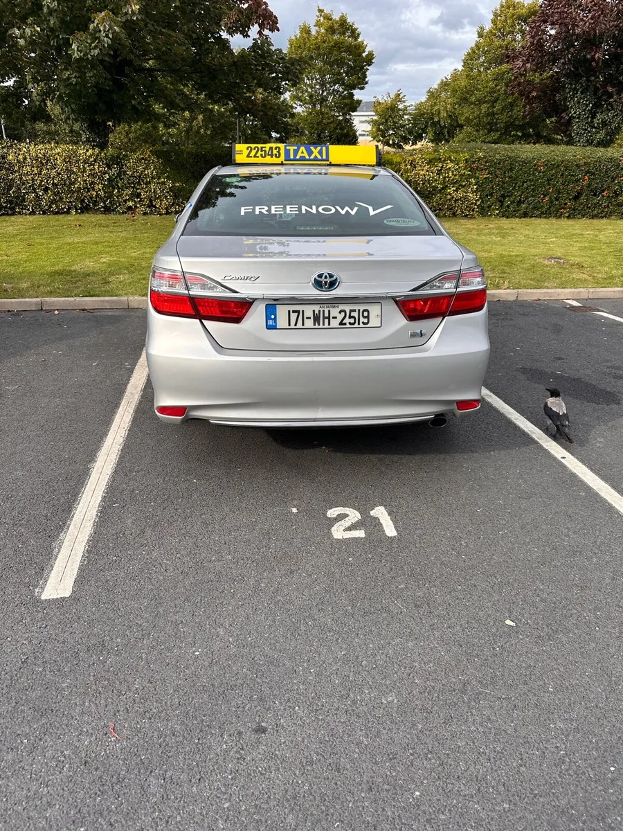 Taxi - Image 3