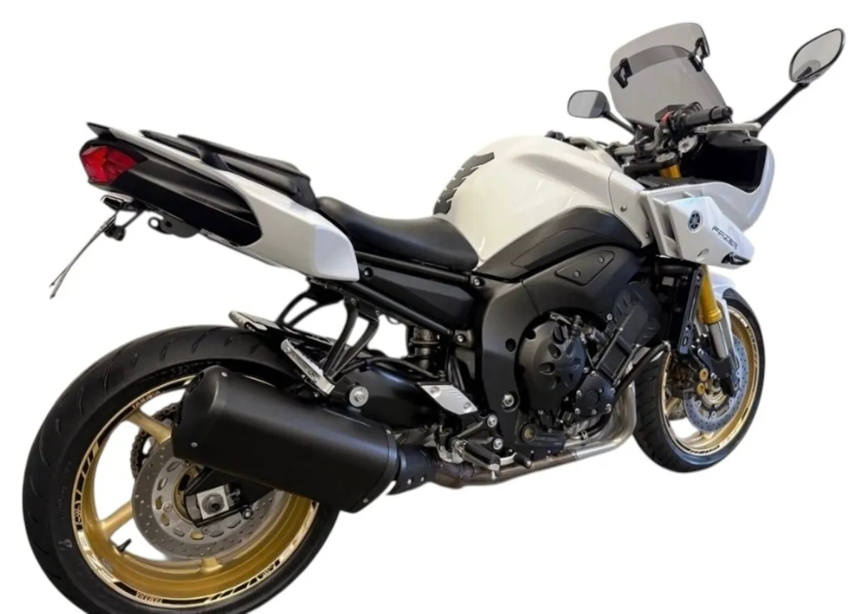 Yamaha FZ8 Fazer „Like New” - Image 3