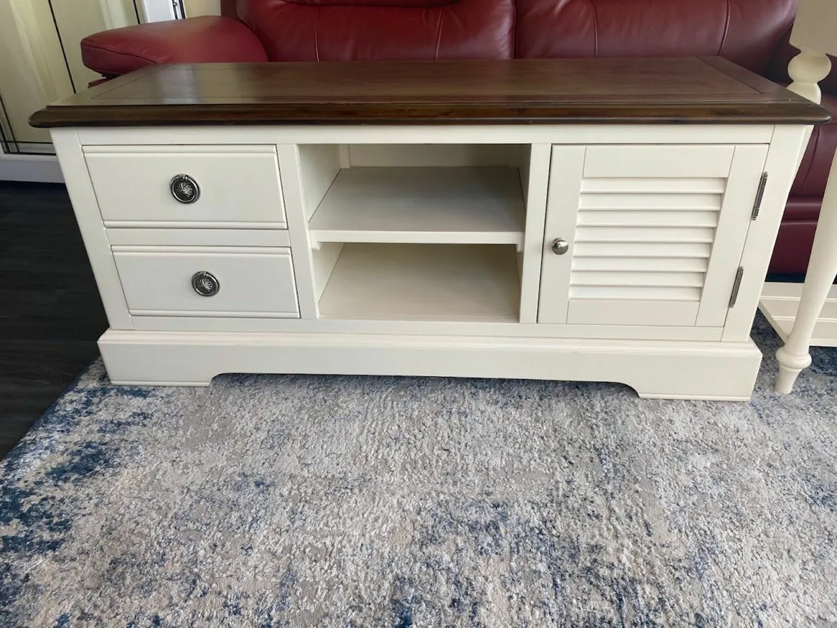 TV stand and Console - Image 2
