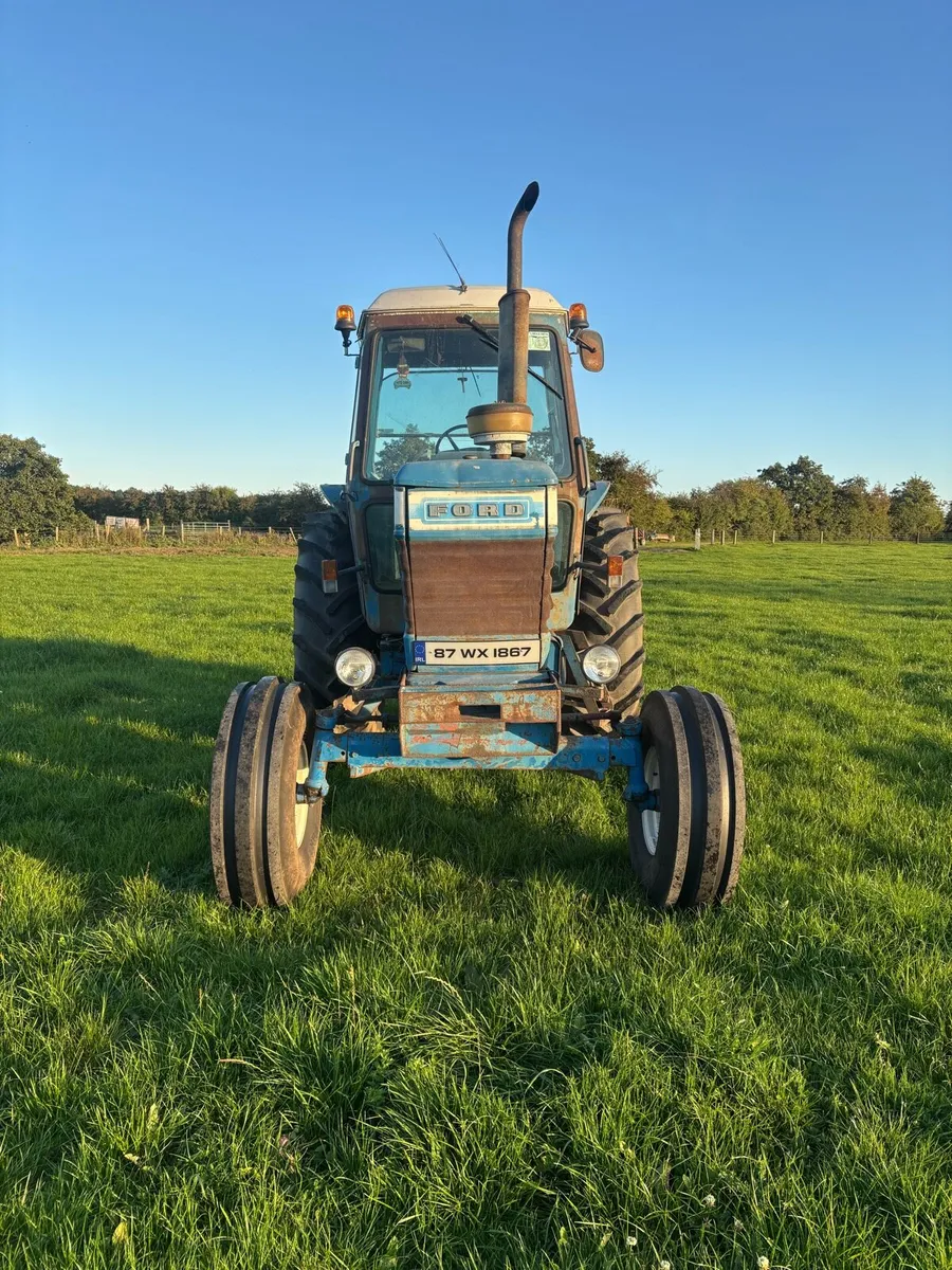 Ford 7700 - Image 3