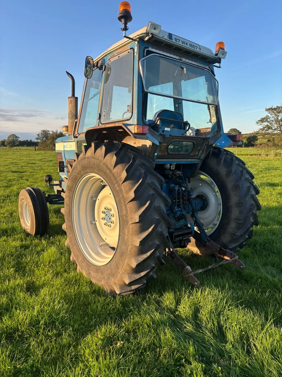 Ford 7700 - Image 4