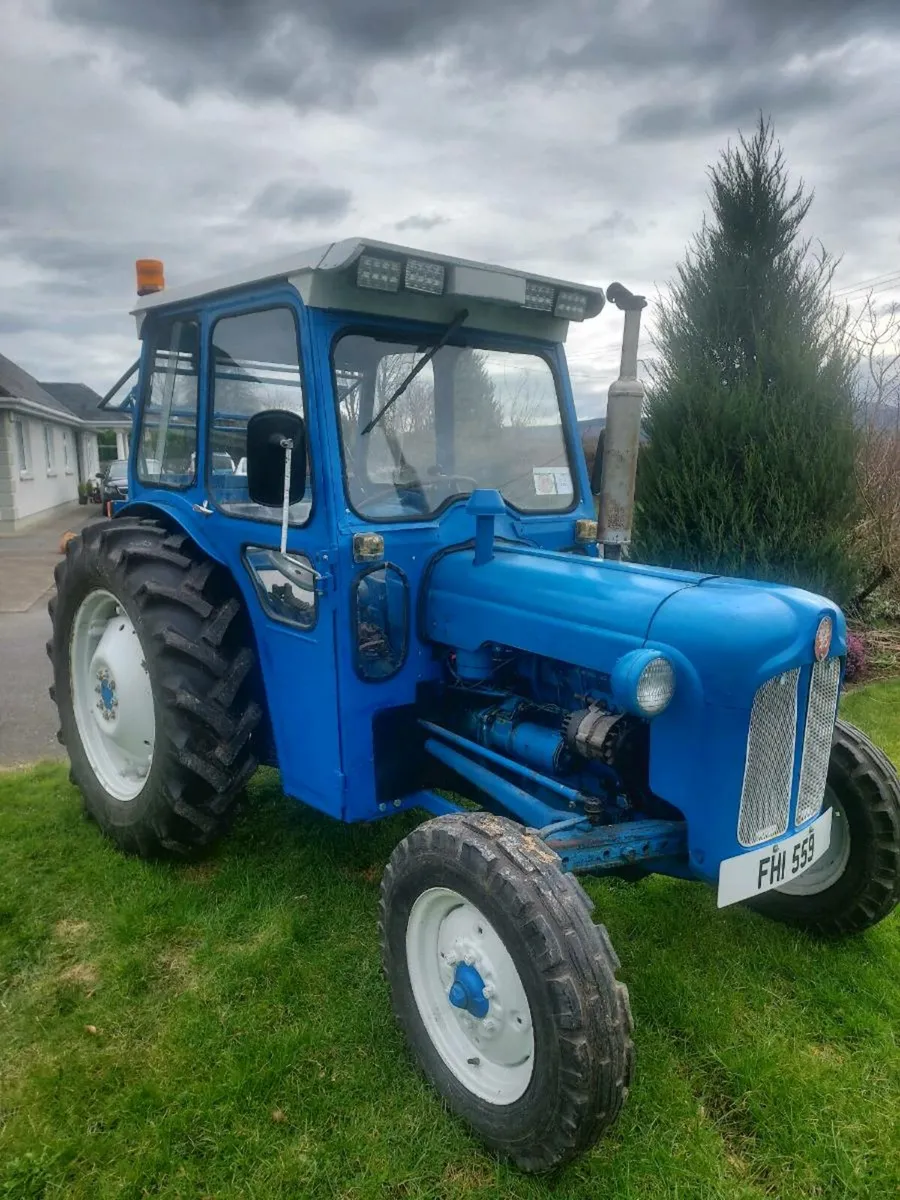 Fordson dexta - Image 1