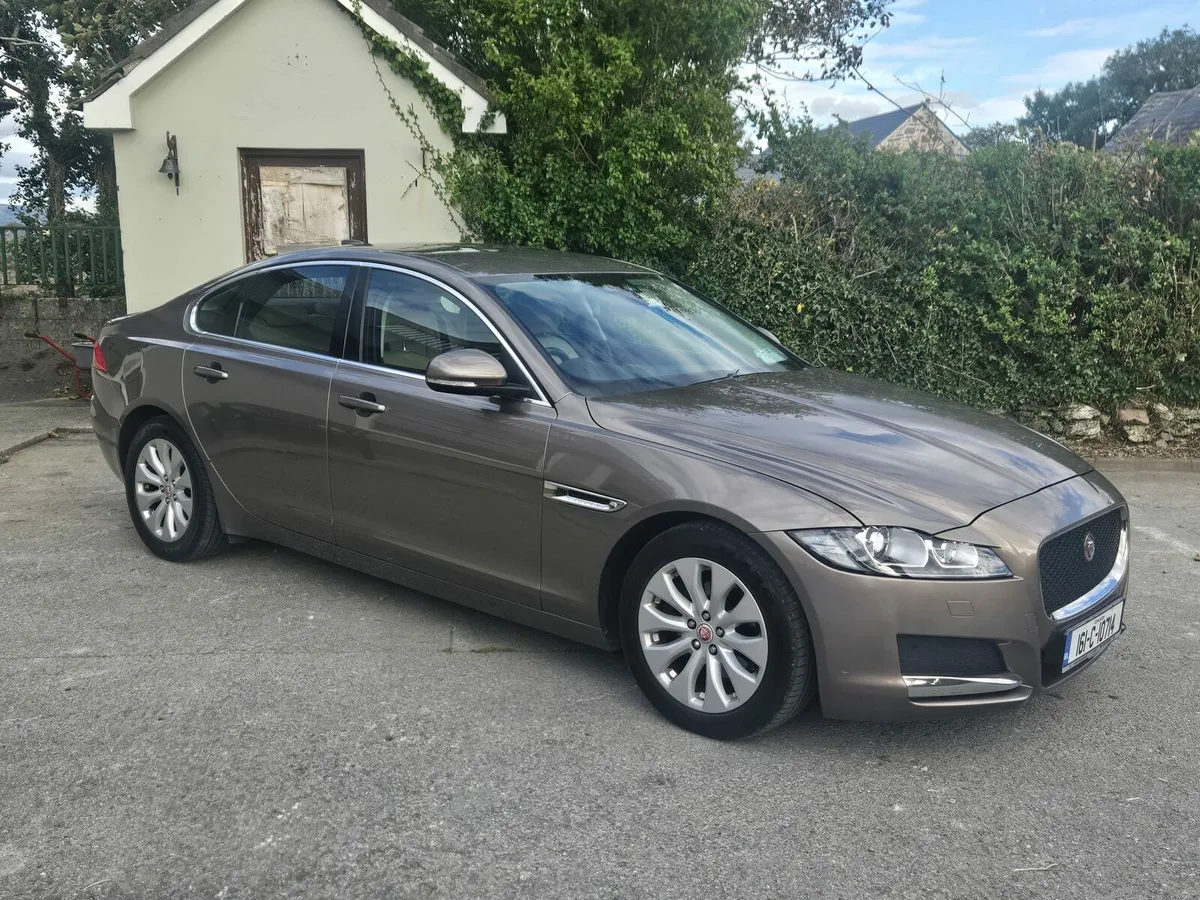 Jaguar XF Prestige - Image 3