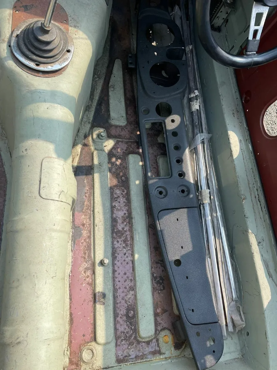 MG MGB - Image 2