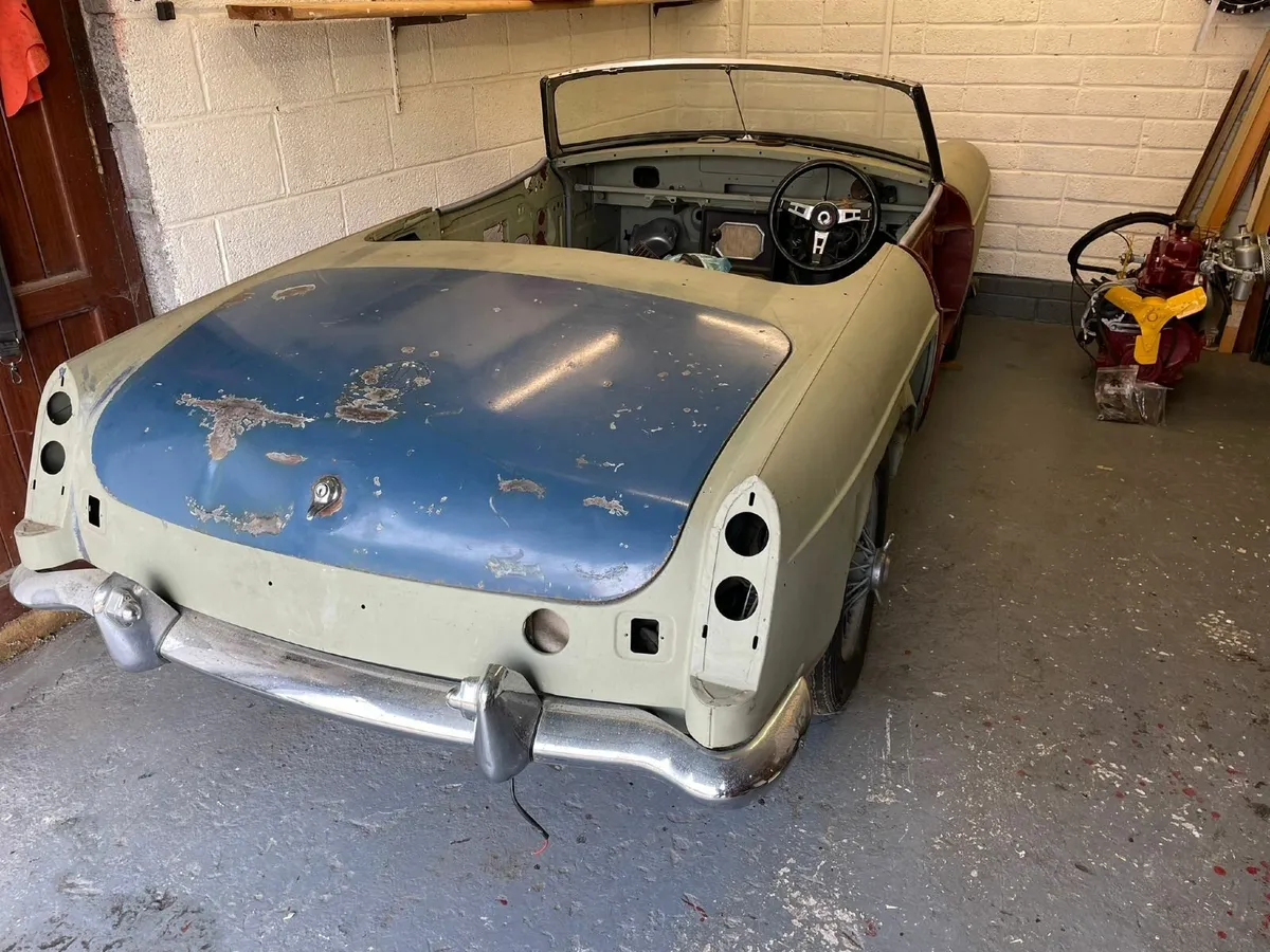 MG MGB - Image 1