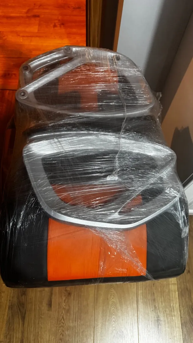 Office/desk chair - Image 3