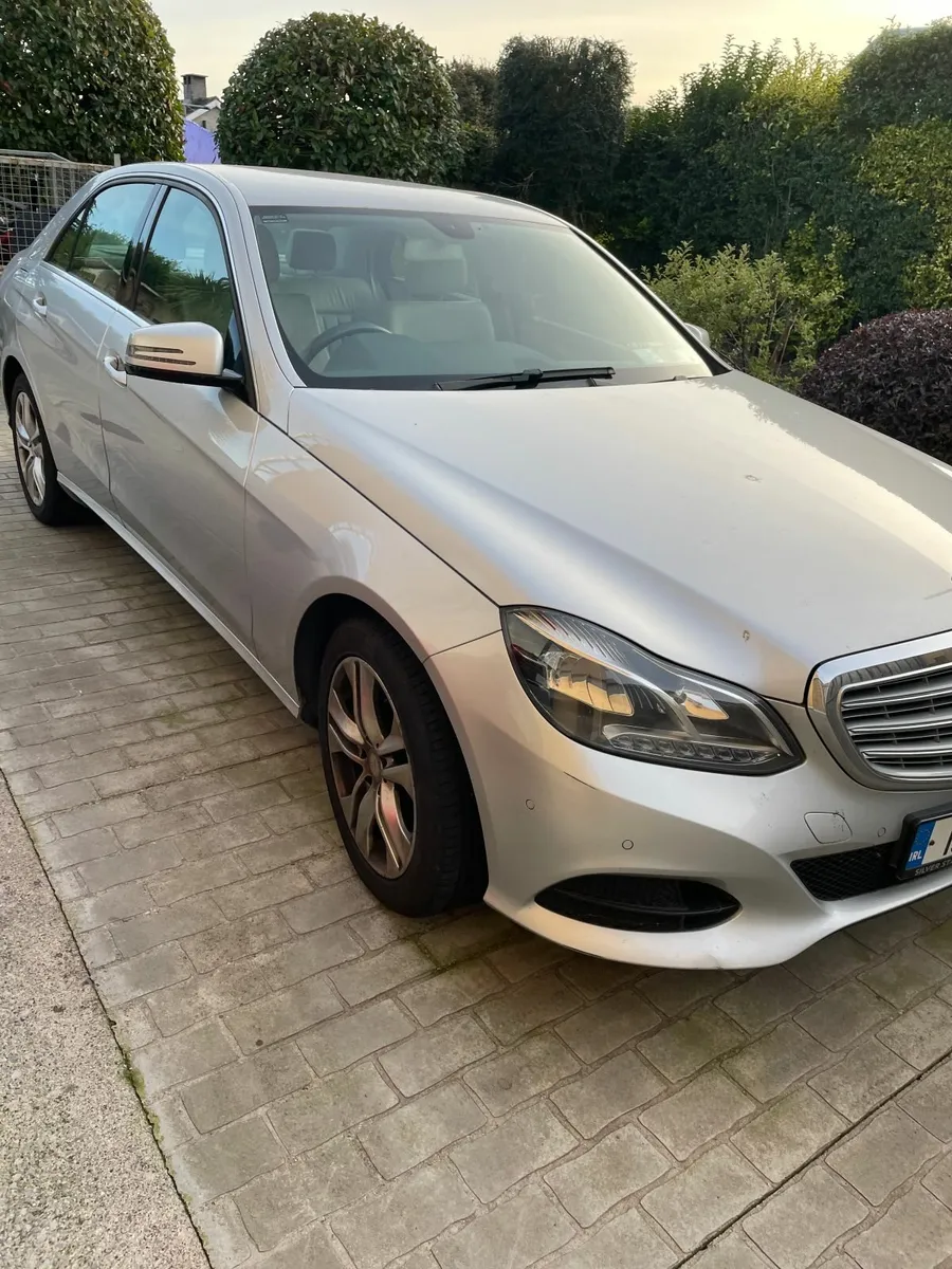 Mercedes-Benz E-Class 2015 - Image 1
